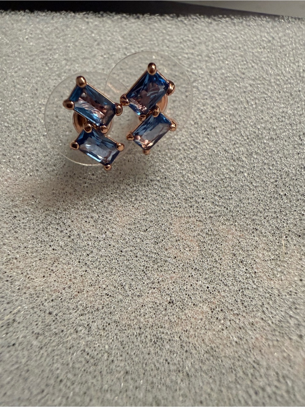 BLURPULE- Rectangular Crystal Stud Earrings in Rose Gold